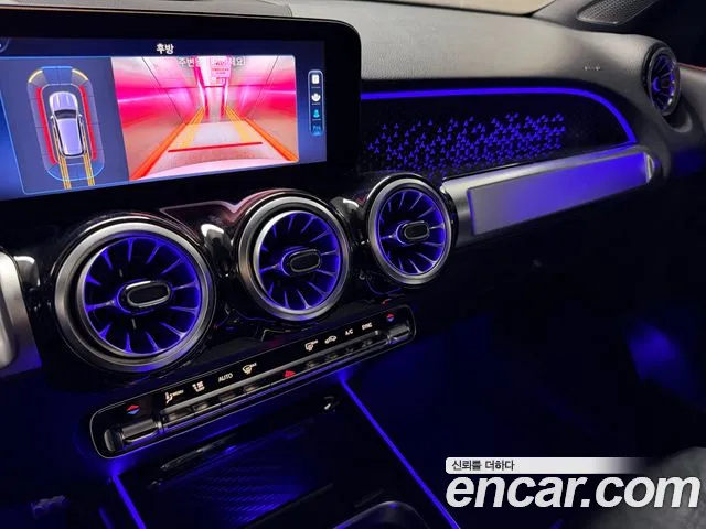Mercedes-Benz GLB-Class 2025 — фото 11