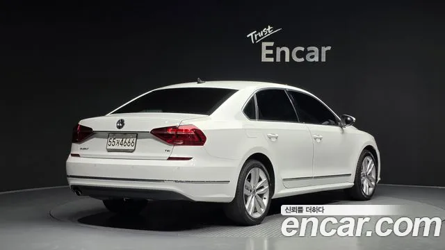 Volkswagen Passat 2018 — фото 2
