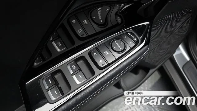Kia Niro 2017 — фото 19
