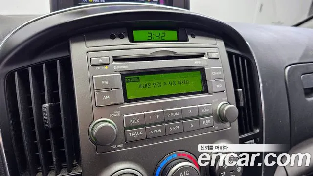 Hyundai Starex 2014 — фото 17