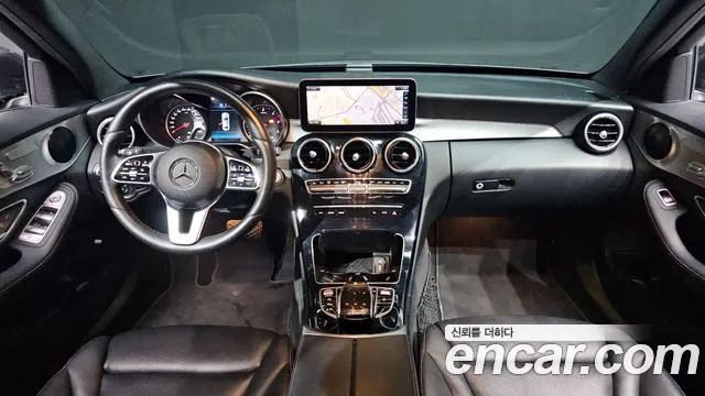 Mercedes-Benz C-Class 2020 — фото 7