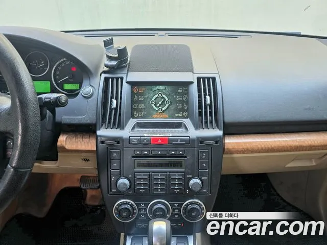 Land Rover Freelander 2007 — фото 13