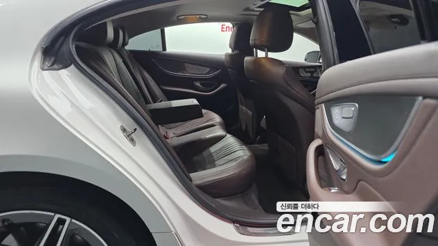 Mercedes-Benz CLS-Class 2020 — фото 12