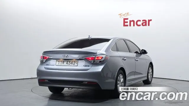 Hyundai Sonata 2016 — фото 2
