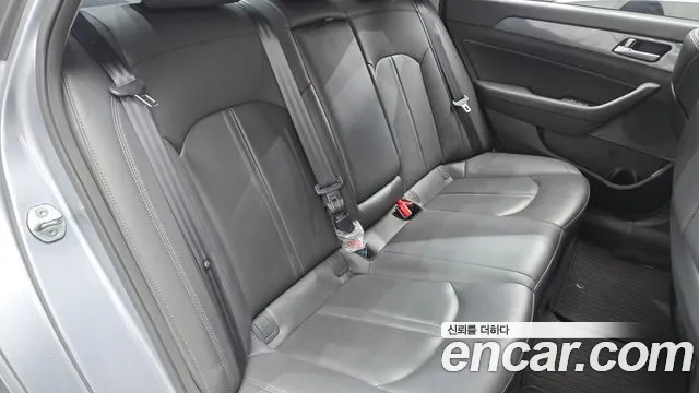 Hyundai Sonata 2016 — фото 12
