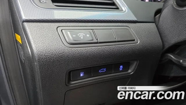 Hyundai Sonata 2016 — фото 16