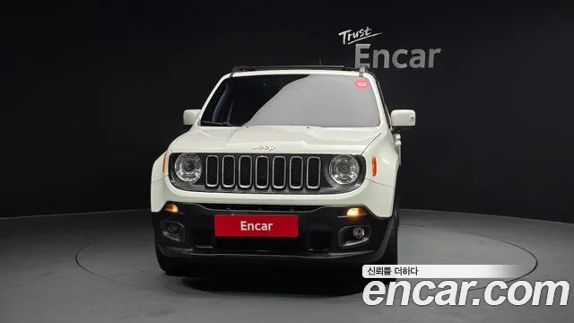 Jeep Renegade 2018 — фото 3