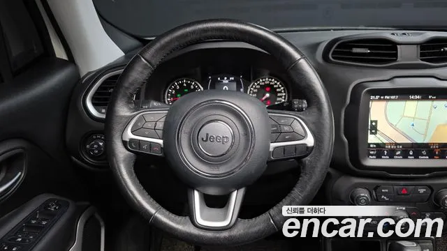 Jeep Renegade 2018 — фото 13