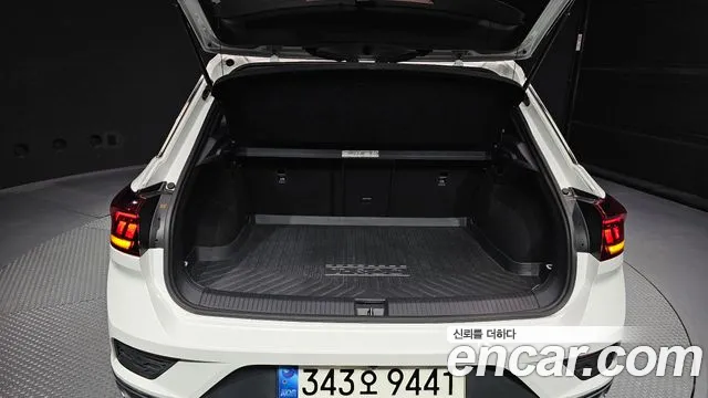 Volkswagen T-Roc 2021 — фото 20