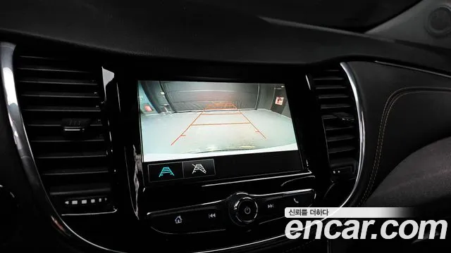 ChevroletGMDaewoo Trax 2017 — фото 15