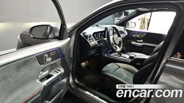 Mercedes-Benz GLB-Class 2021 — фото 10