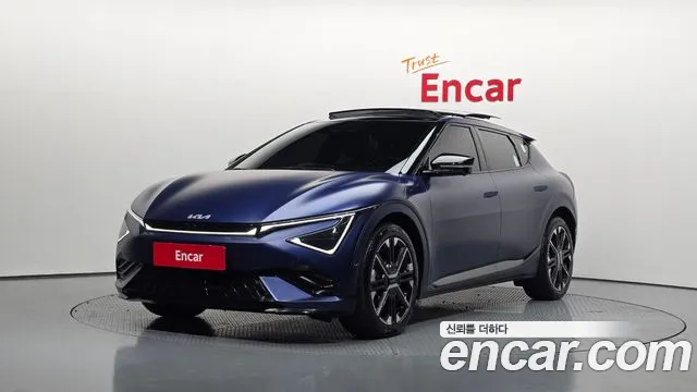 Kia EV6 2025 — фото 1