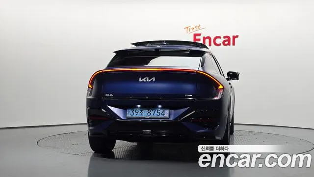 Kia EV6 2025 — фото 4