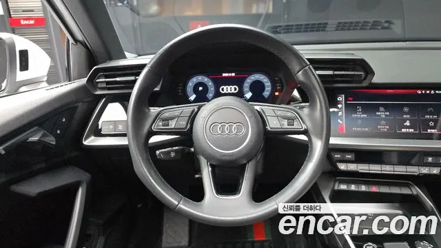 Audi A3 2022 — фото 13