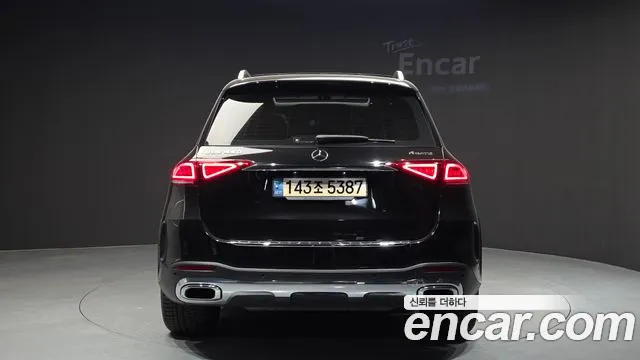 Mercedes-Benz GLE-Class 2023 — фото 4