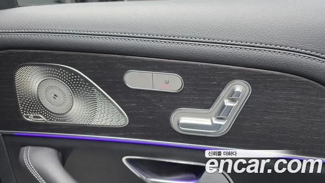 Mercedes-Benz GLE-Class 2023 — фото 18