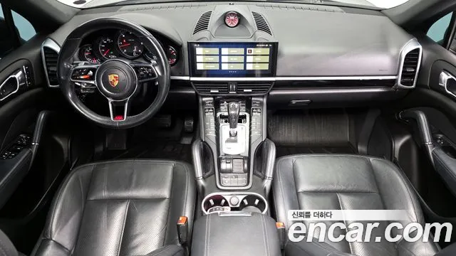Porsche Cayenne 2015 — фото 7