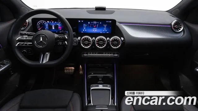 Mercedes-Benz GLA-Class 2025 — фото 7