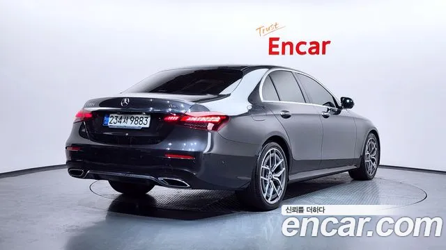 Mercedes-Benz E-Class 2021 — фото 2