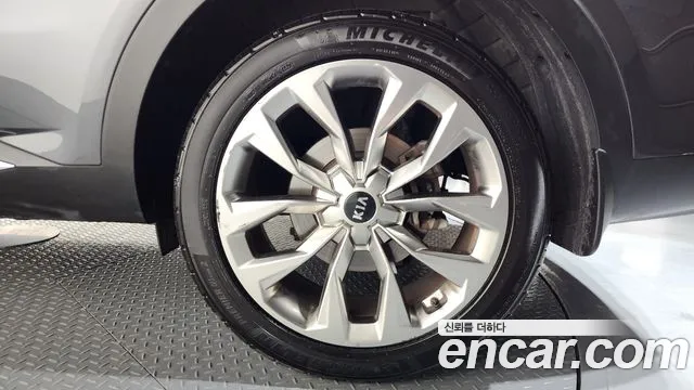 Kia Sorento 2021 — фото 4