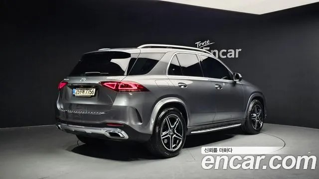 Mercedes-Benz GLE-Class 2021 — фото 2