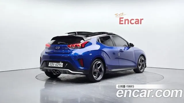 Hyundai Veloster 2018 — фото 1
