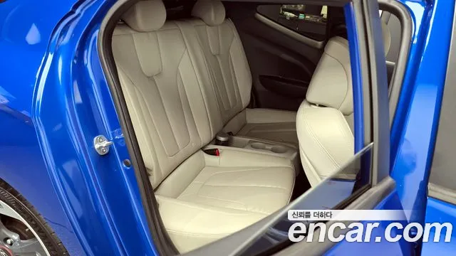 Hyundai Veloster 2018 — фото 11