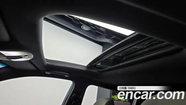 Hyundai Veloster 2018 — фото 15