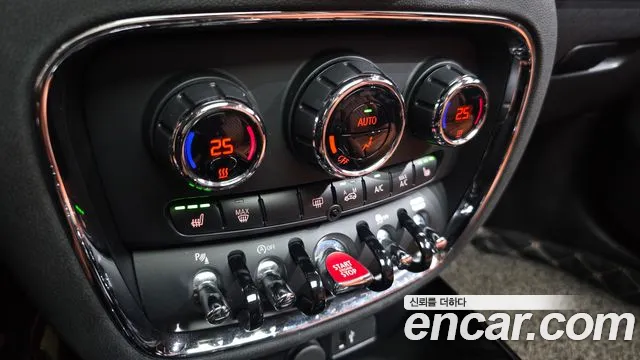 Mini Clubman 2022 — фото 16