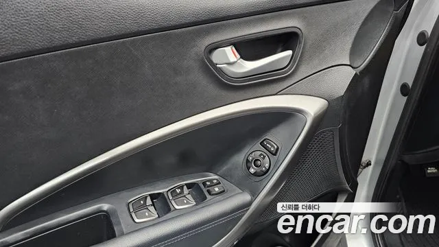 Hyundai Santafe 2014 — фото 17