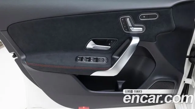 Mercedes-Benz A-Class 2025 — фото 15