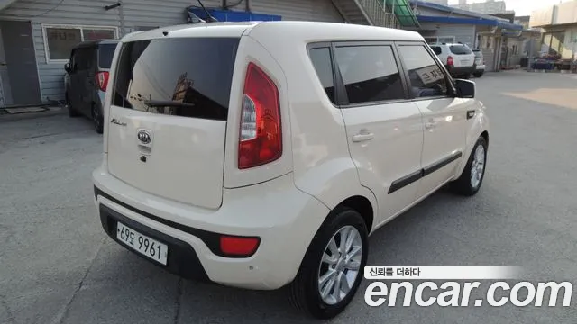 Kia Soul 2012 — фото 4
