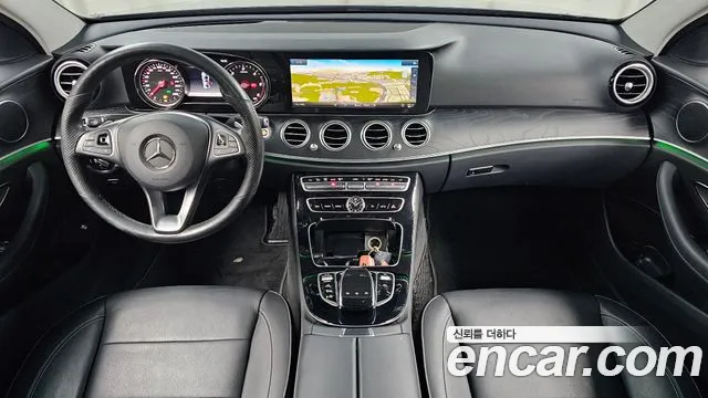 Mercedes-Benz E-Class 2018 — фото 7