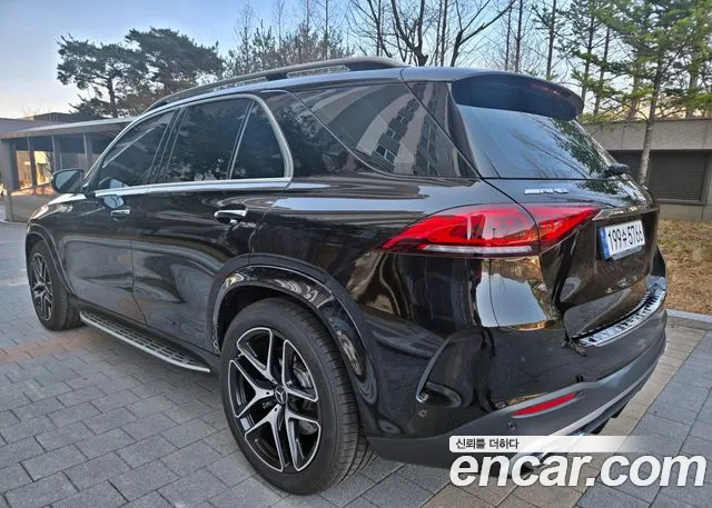 Mercedes-Benz GLE-Class 2023 — фото 4