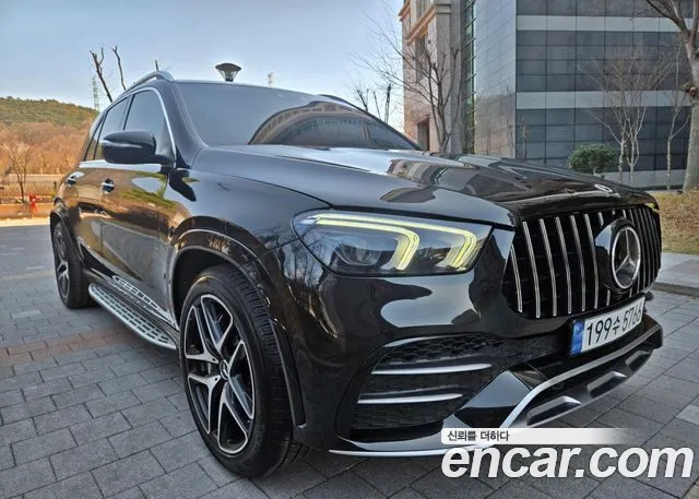 Mercedes-Benz GLE-Class 2023 — фото 8