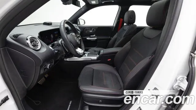 Mercedes-Benz GLB-Class 2025 — фото 14