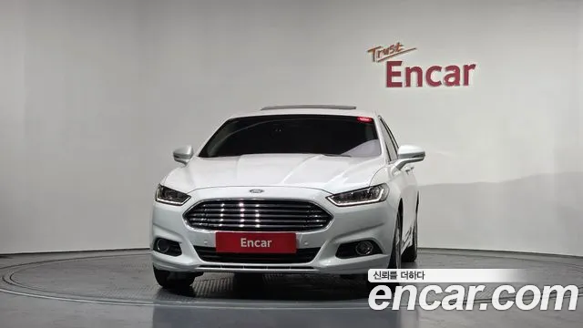 Ford Mondeo 2015 — фото 3
