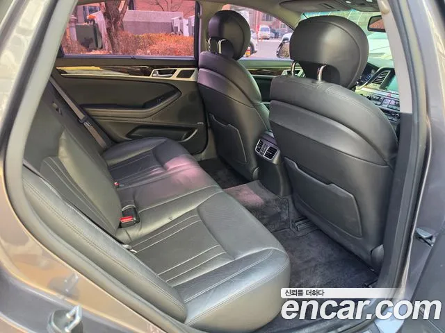 Hyundai Genesis 2016 — фото 16