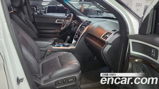 Ford Explorer 2015 — фото 13