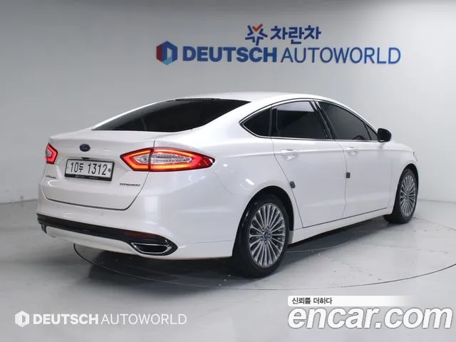 Ford Mondeo 2017 — фото 2