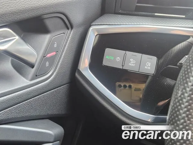 Audi Q3 2023 — фото 15