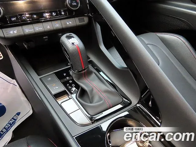 Hyundai AVANTE 2024 — фото 10
