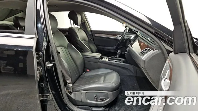 Hyundai Genesis 2014 — фото 12