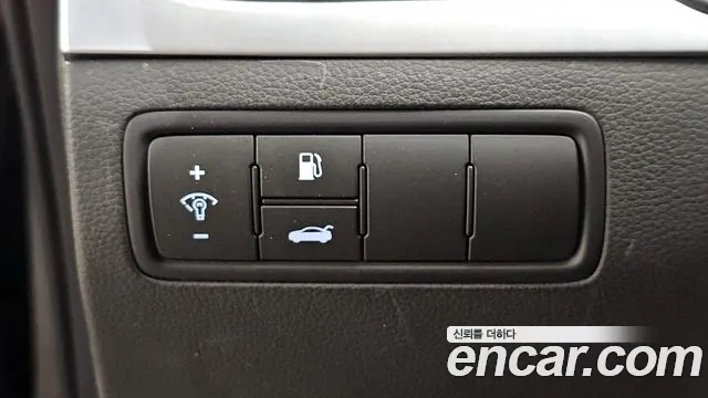 Hyundai Genesis 2014 — фото 14