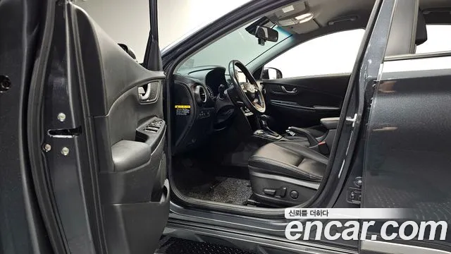 Hyundai Kona 2018 — фото 10