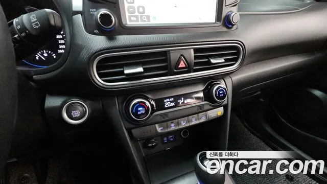 Hyundai Kona 2018 — фото 15