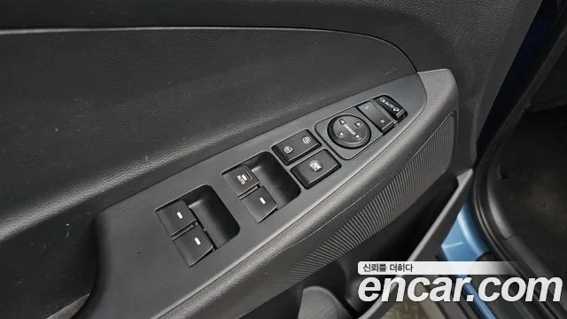 Hyundai Tucson 2017 — фото 19