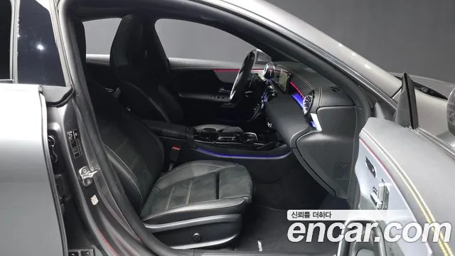 Mercedes-Benz CLA-Class 2023 — фото 11