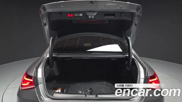 Mercedes-Benz CLA-Class 2023 — фото 20