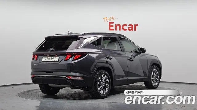 Hyundai Tucson 2023 — фото 2